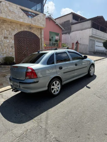 Chevrolet Corsa Sedan 1.8 MPFI 8V 102cv 4P 2003