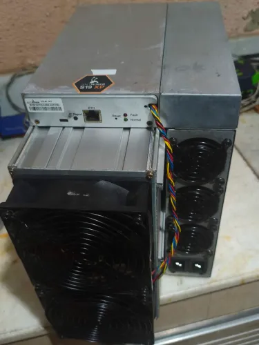 Antminer S19 XP 141th