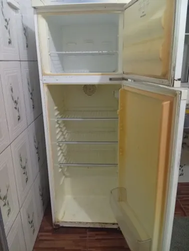 Geladeira Continental Duplex (Para Conserto ou Retirada de Peças)