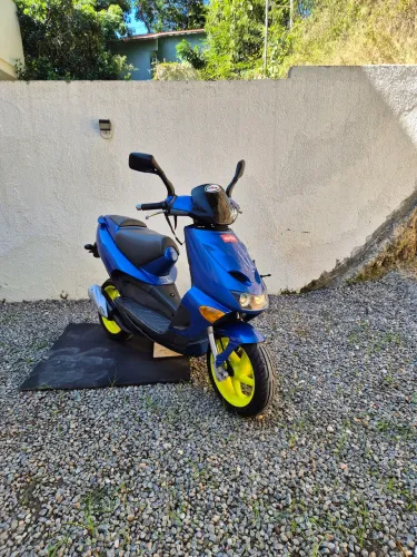 Scooter Aprilia sr
