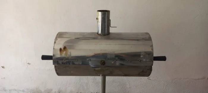 Churrasqueira inox com tampa