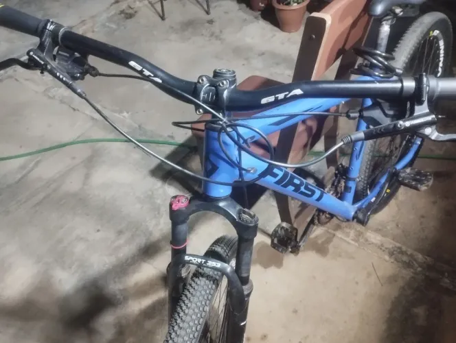 Vendo essa bicicleta