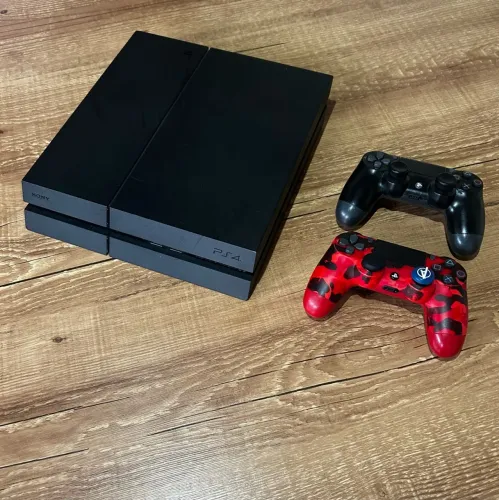 PlayStation 4 Fat