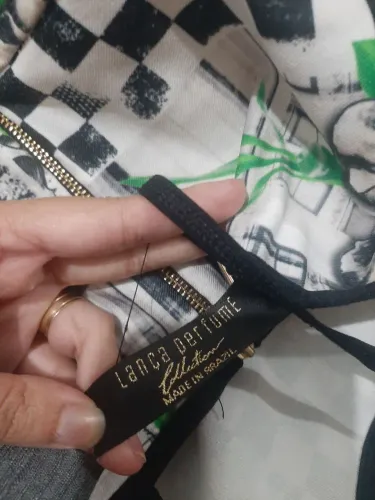Vestido de marca, usado uma vez.