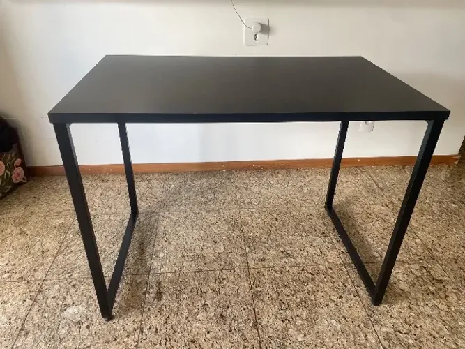 Mesa tipo industrial preta 100 x 60 cm