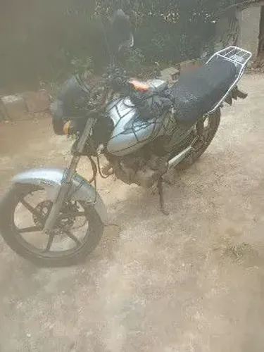 Cg Titan 125 2002/ compra e venda fechado no meu nome