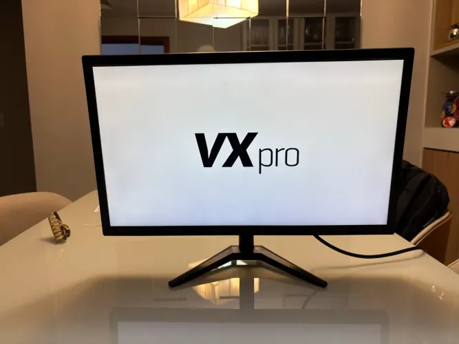 Monitor