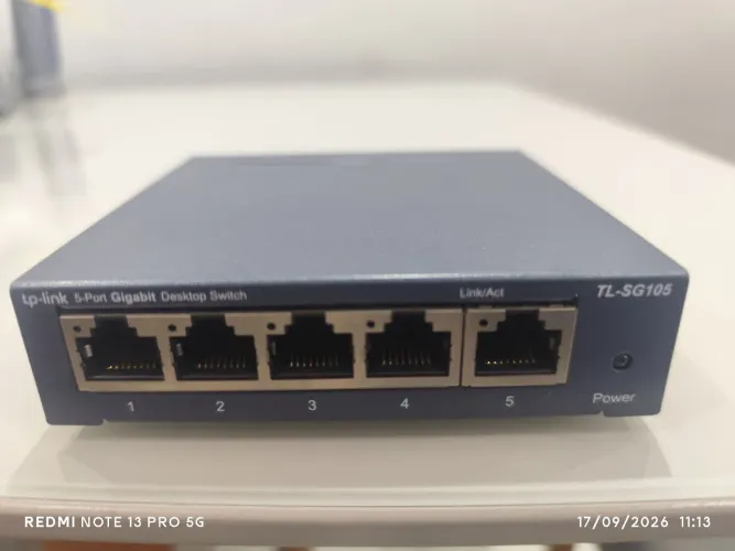 Switch Desktop TP-Link TL-SG105, Gigabit, 5 Portas
