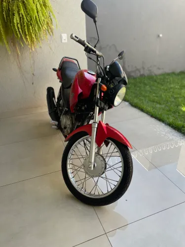 Vendo Yamaha factor 125 extremamente nova