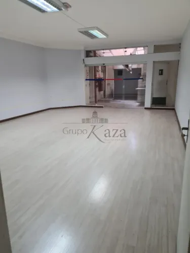 Comercial Ponto Comercial em São José dos Campos