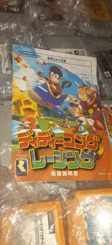 Manual do jogo Diddy Kong Racing para Nintendo 64 Japones.