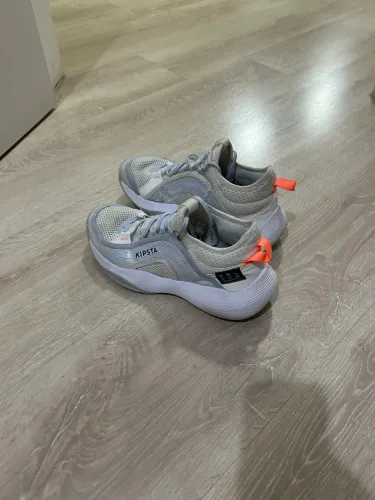 Tênis Kipsta VB500 Stability Branco N° 37 - Ótimo Estado