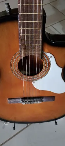 Violão elétrico
