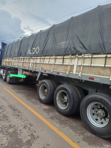 Carreta noma LS Graneleiro