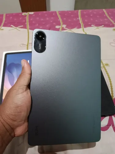 Vendo tablet Redimi Pad 2 8 ram 256gb