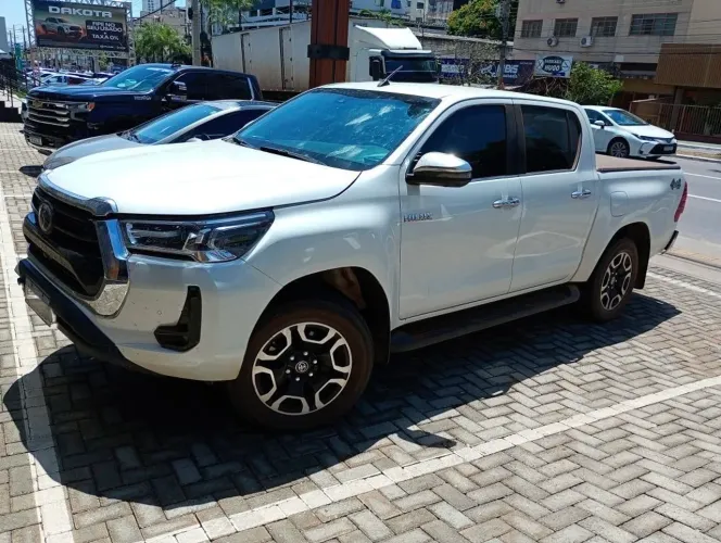 Toyota Hilux CD SRX 4X4 2.8 TDI 16V Diesel Aut. 2024