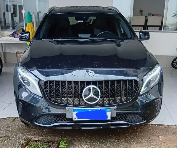 Mercedes-Benz GLA 200 Vis. Black ED. 1.6 TB 16V Aut. 2015