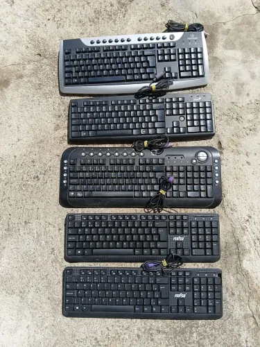 Lote 5 Teclados PC Conexão PS2 Retro (Positivo, C3 Tech, Genius, Feasso)