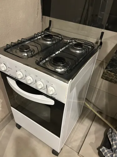 Fogão 4 bocas