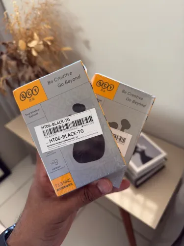 Fone de ouvido bluetooth QCY T13 ANC (preto) - LACRADO