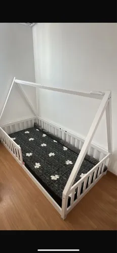 Vendo cama montessoriana solteiro