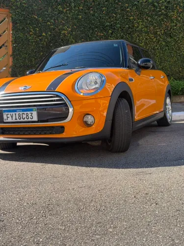 Mini Cooper 1.5 Turbo 12V 5P Aut. 2015