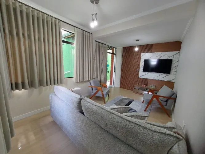 Casa com 2 quartos à venda, 205 m² por R$ 800.000 - Jardim Vila Galvão - Guarulhos/SP