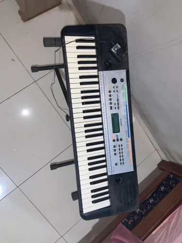 Teclado Yamaha