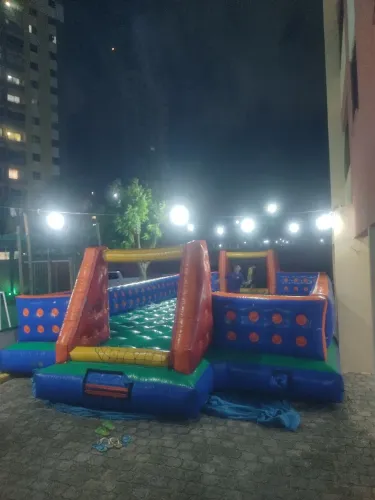 Vendo futebol de sabão grande