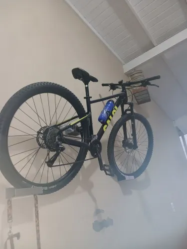 Vendo bicicleta semi nova