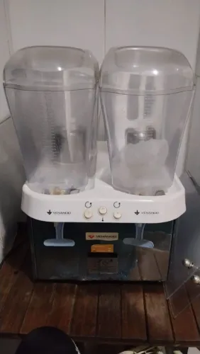 Refresqueira Venâncio Dupla 2 tanques 16 litros funcionando perfeitamente