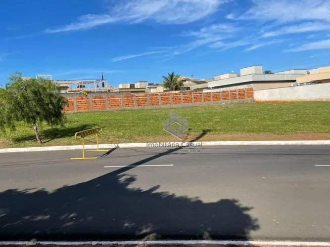 Terreno à venda, 855m2, Condomínio Recanto do Lago, São José do Rio Preto/SP