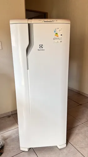 Geladeira eletrolux