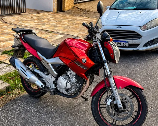 Moto fazer 250 cc