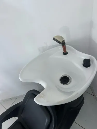 VENDE-SE LAVATÓRIO
