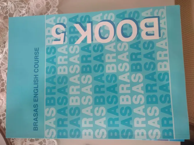 Livro de inglês Brasas - book 5