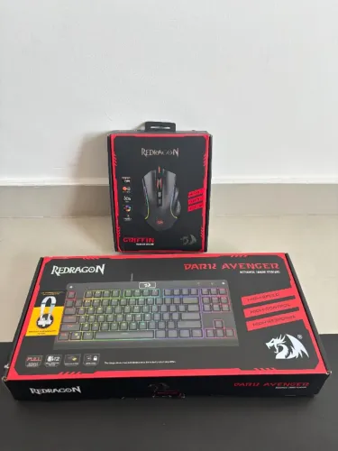 Teclado Mecânico Redragon Dark Avenger K568 / Mouse Gamer Redragon Griffin M607 RGB