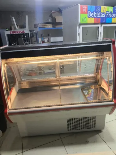 Expositor carne 1.50 mt