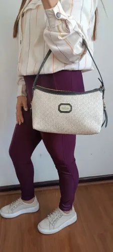 Bolsas Originais Victor Hugo em Ótimo Estado
