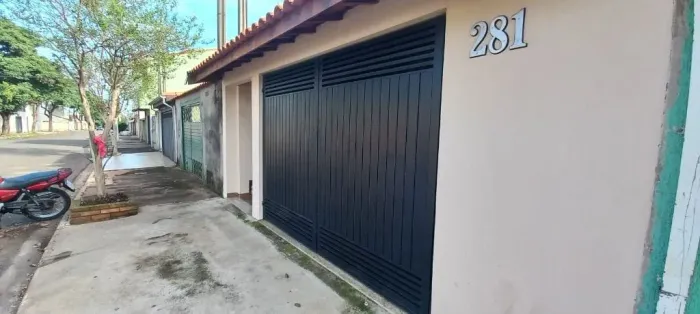 Casa com 2 Dormitórios para Locação no Jardim Europark em Tatuí - Interior de SP