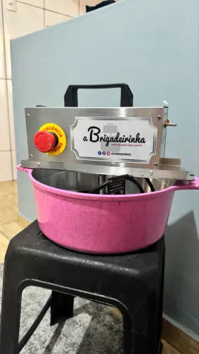 Panela Mexedora A Brigadeirinha 28cm