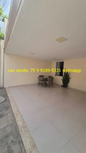 Leo vende, bairro Papagaio, 3|4 suíte, closet e varanda