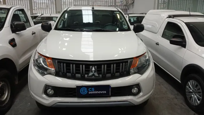 Mitsubishi L200 Triton Sport GL 2.4 Diesel 2024