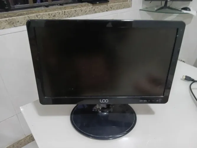 Monitor log 15.6 polegadas