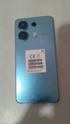 Celular redminot 13  , funcionando perfeitamente, pequena rachadura na tela .discreta 