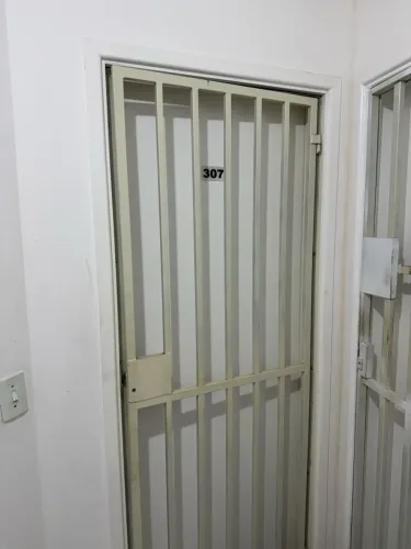 Portão de ferro