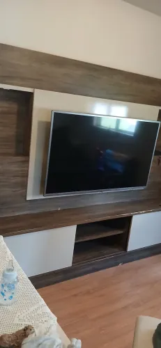 Vende-se uma instante em bom estado com marca de uso