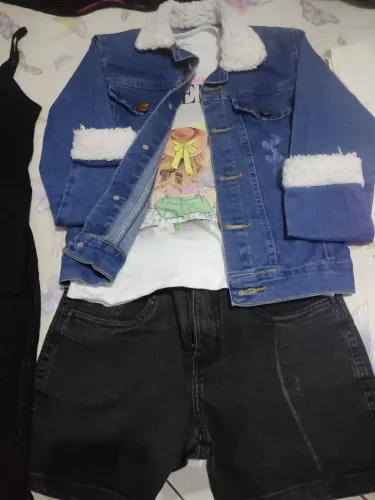 Lote roupas 12 a 14 anos