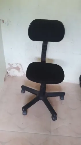 Cadeira girando sobe e desce entrega grátis