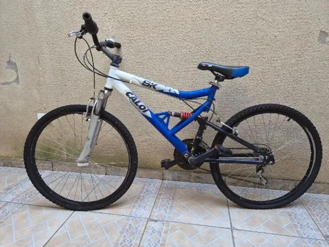 Bicicleta Caloi SK Aro 26 - Full Suspension e 21 Marchas
